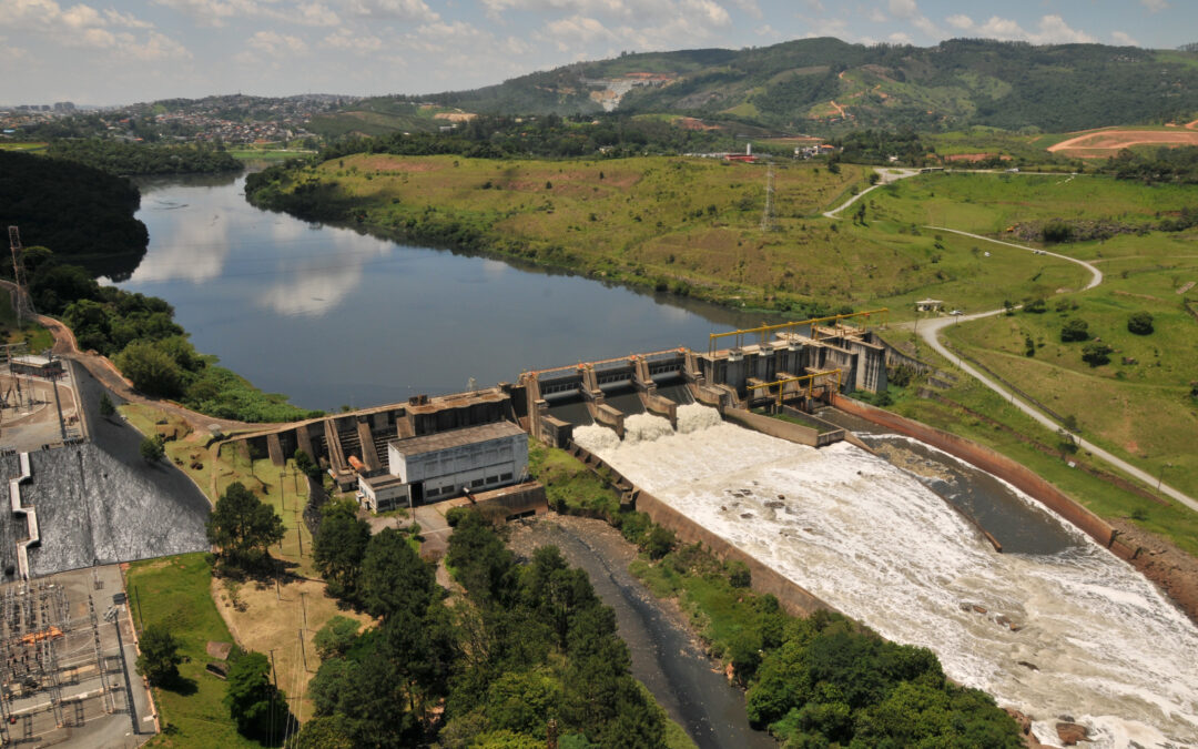 PCH Edgard de Souza avança com assinatura de contrato para equipamentos e obra